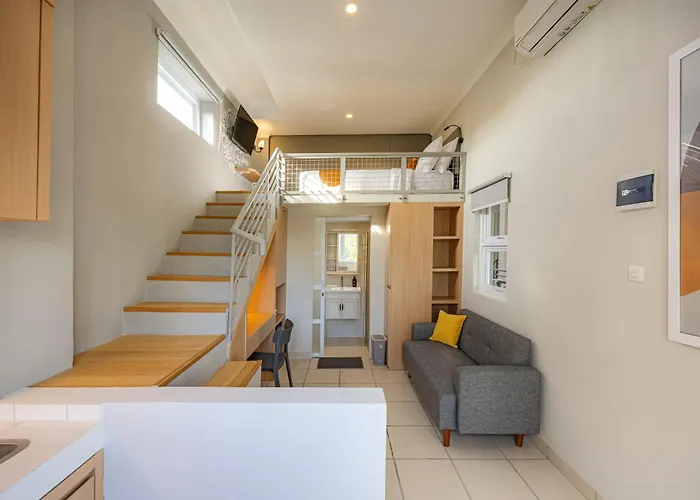 Cove Nuansa Home